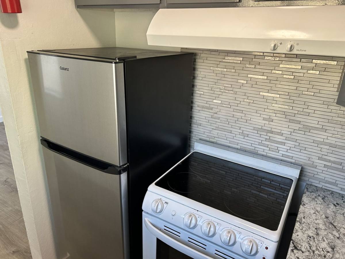 Apartment for rent at 218 Mississippi St, Vallejo, CA 94590