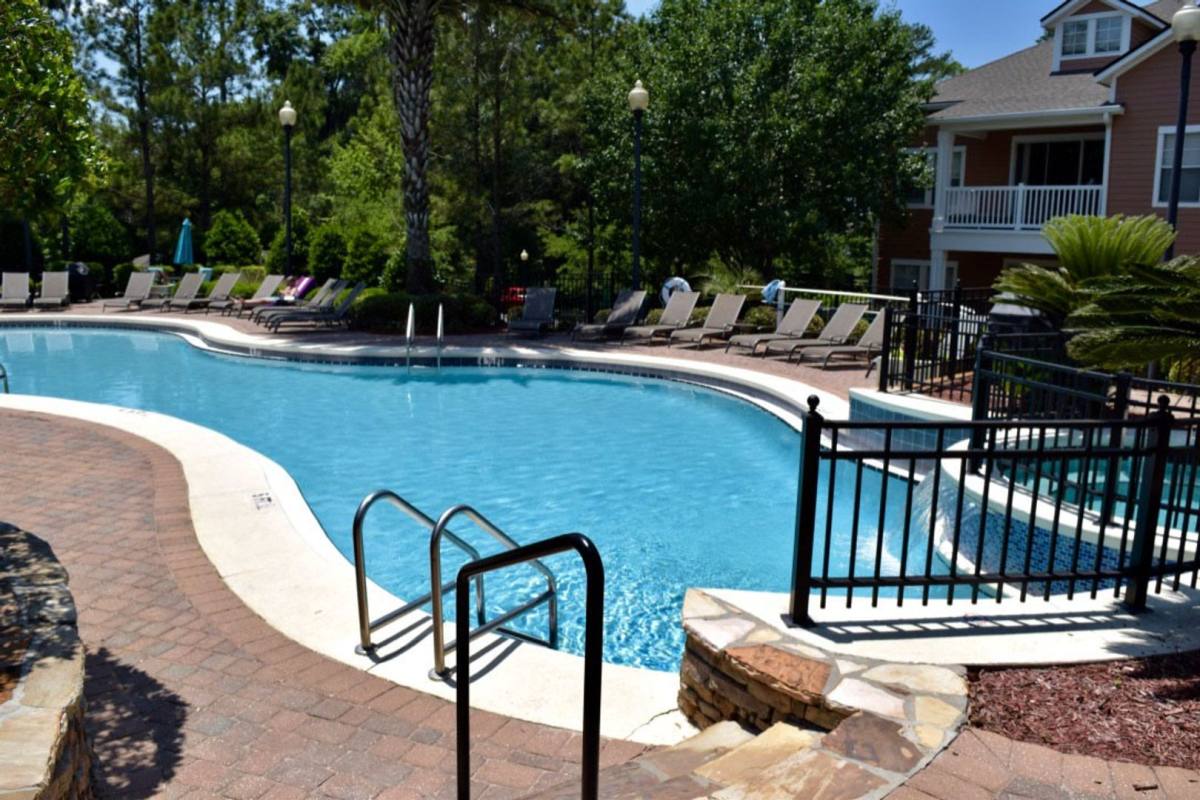 Apartment for rent at 2801 Chancellorsville Dr, Tallahassee, FL 32312