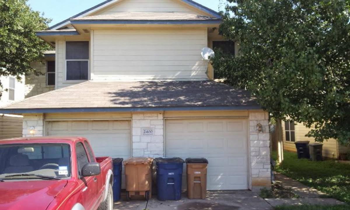 Townhouse for rent at 2400 Riddle Rd, Austin, TX 78748