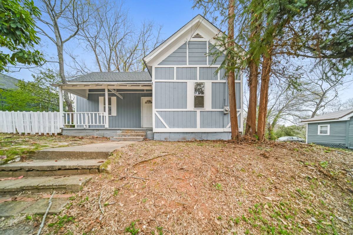 House for rent at 317 N 4th St, Griffin, GA 30223