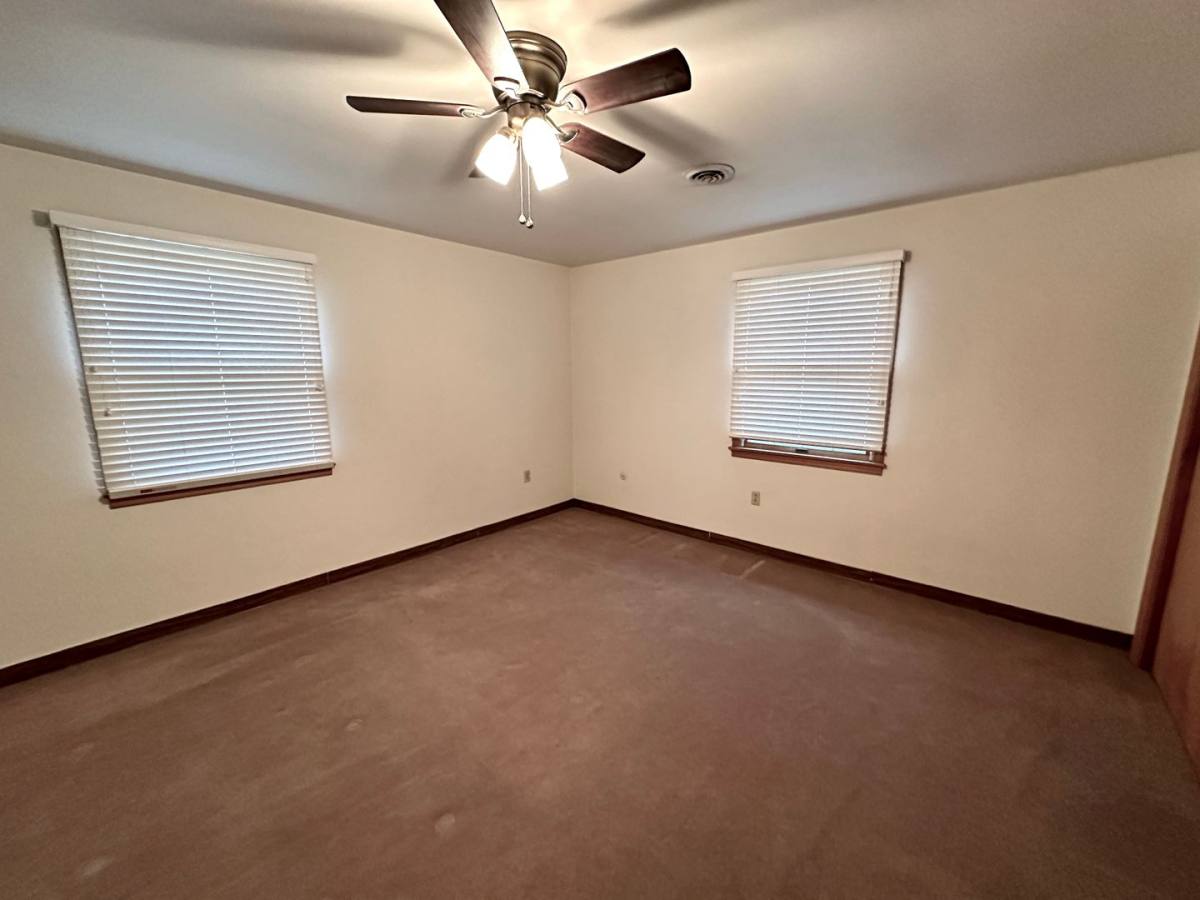 Apartment for rent at 9215 Olde Scotland Rd, Shippensburg, PA 17257