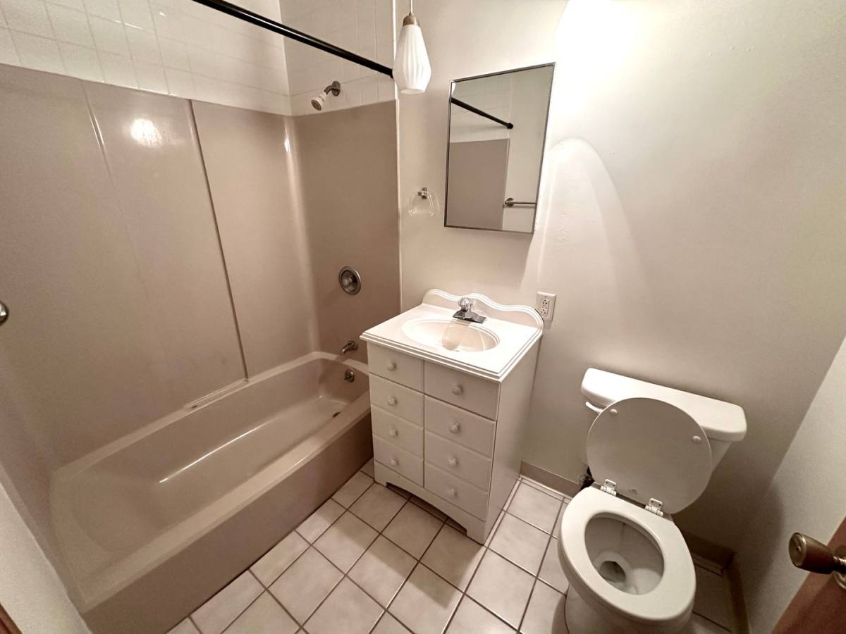 Apartment for rent at 9215 Olde Scotland Rd, Shippensburg, PA 17257