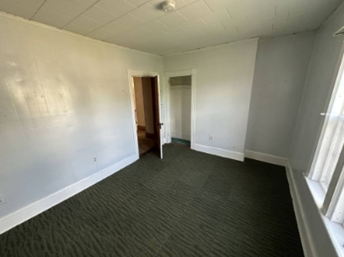 House for rent at 440 Main St, Old Town, ME 04468