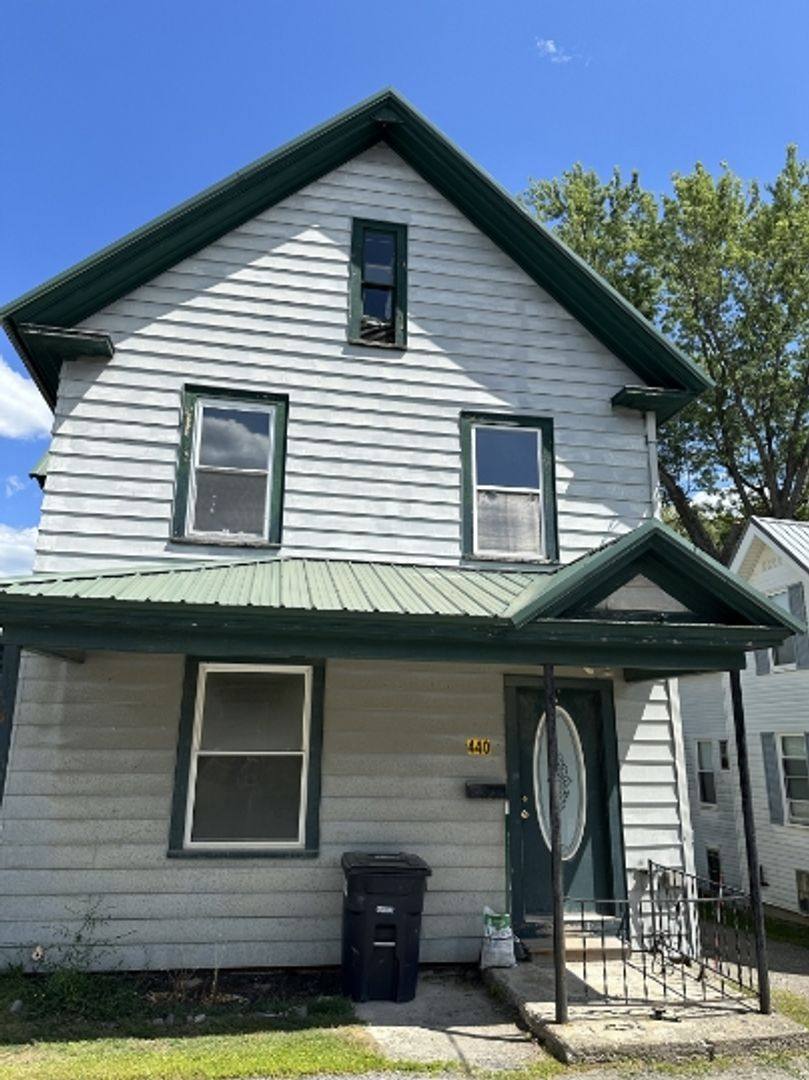 House for rent at 440 Main St, Old Town, ME 04468