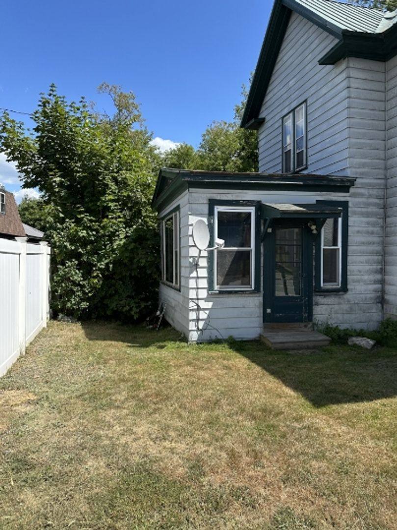 House for rent at 440 Main St, Old Town, ME 04468