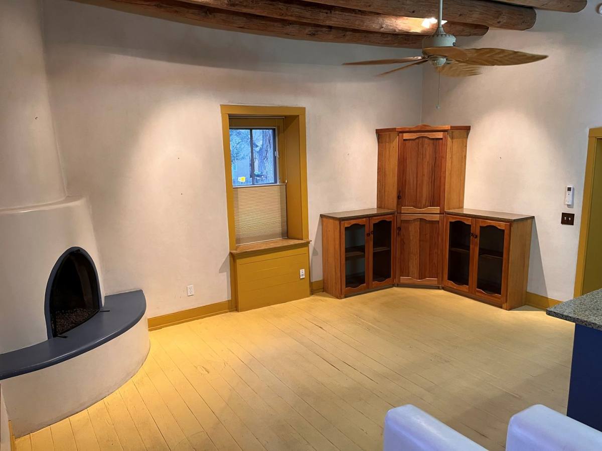 House for rent at 573 W San Francisco, Santa Fe, NM 87501