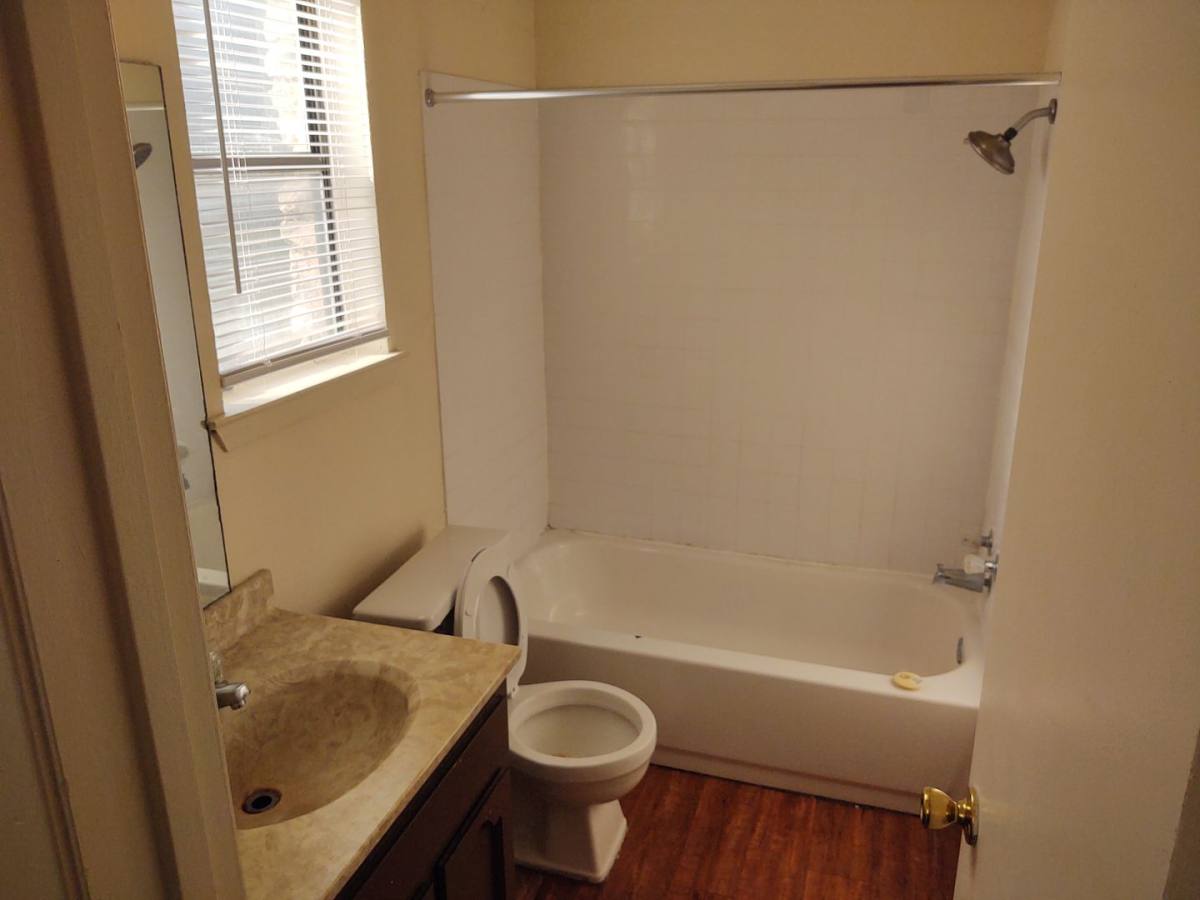 Apartment for rent at 240 & 242 Craddock St, San Marcos, TX 78666