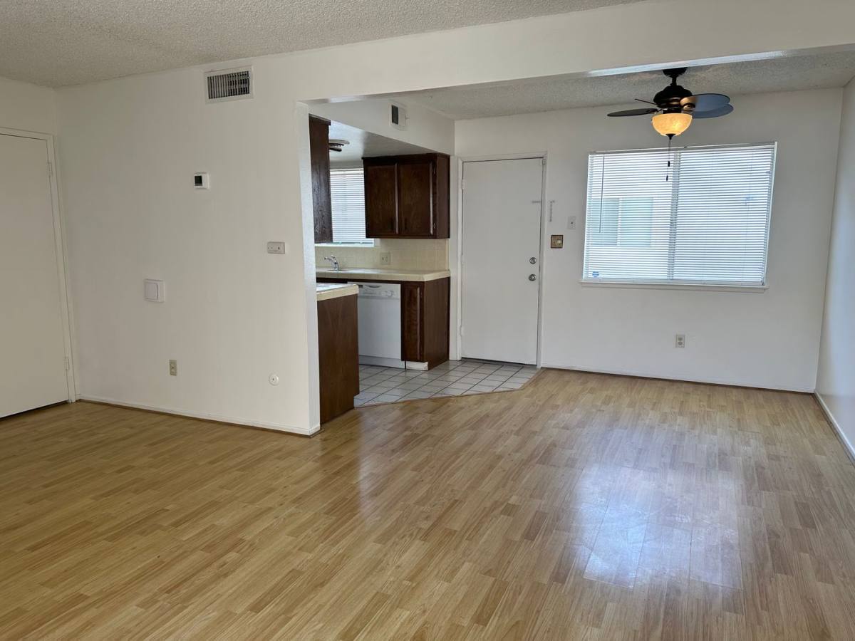 Condo for rent at 3333 El Encanto Court #35, Bakersfield, CA 93301