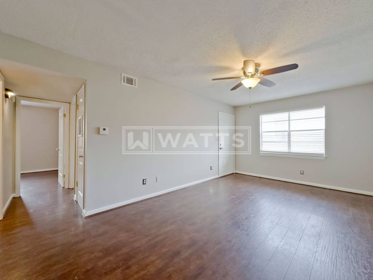 Apartment for rent at 1413 14th St S, Birmingham, AL 35205