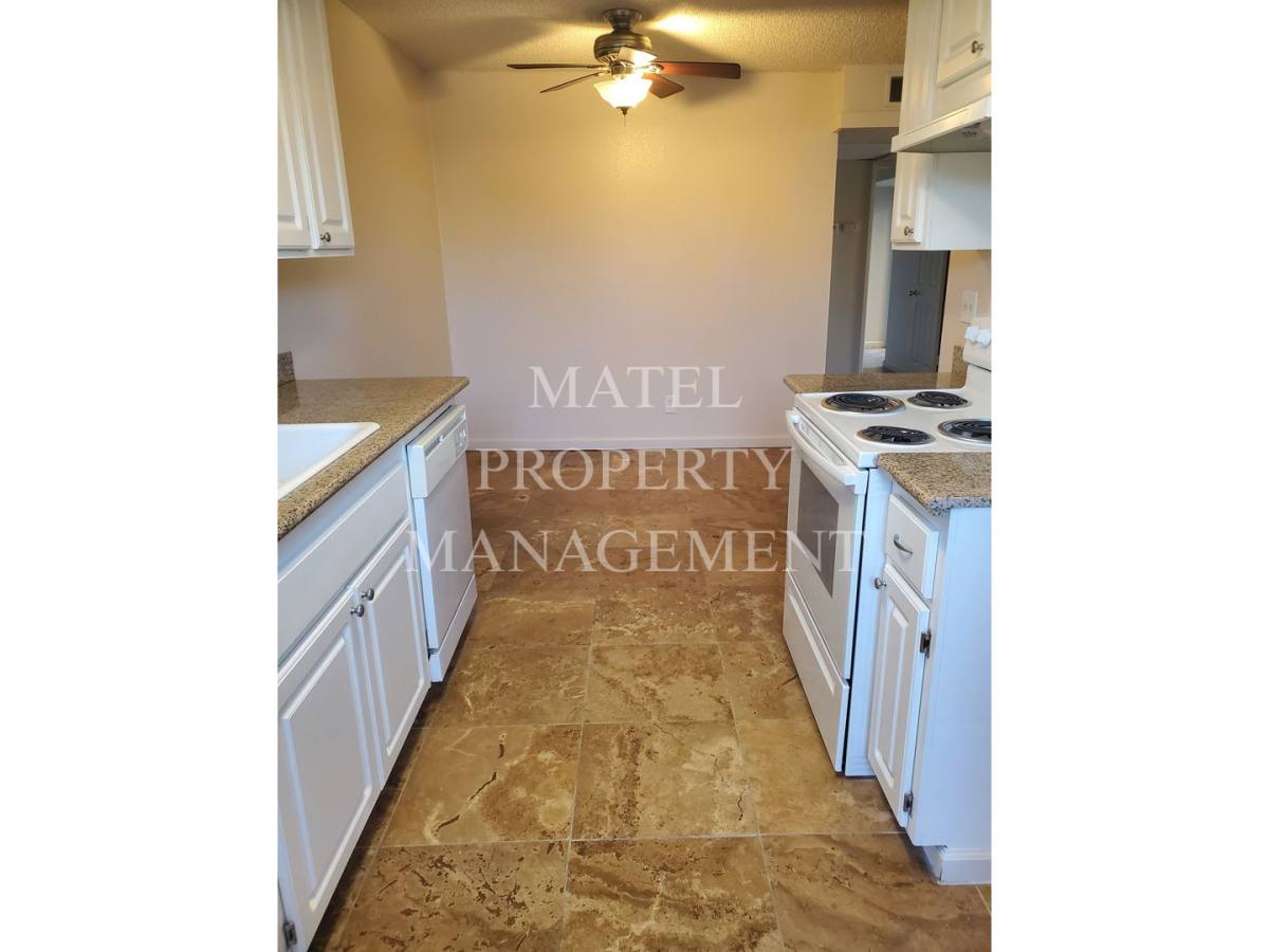 Apartment for rent at 1313 Floyd Ave, Modesto, CA 95355