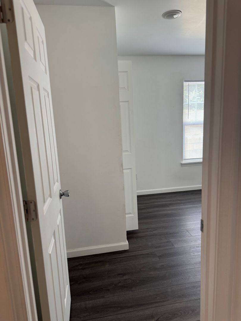 Apartment for rent at 4826 Red Rooster Rd, Farmington, MO 63640
