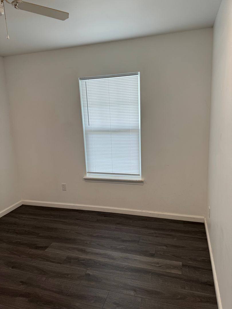 Apartment for rent at 4826 Red Rooster Rd, Farmington, MO 63640