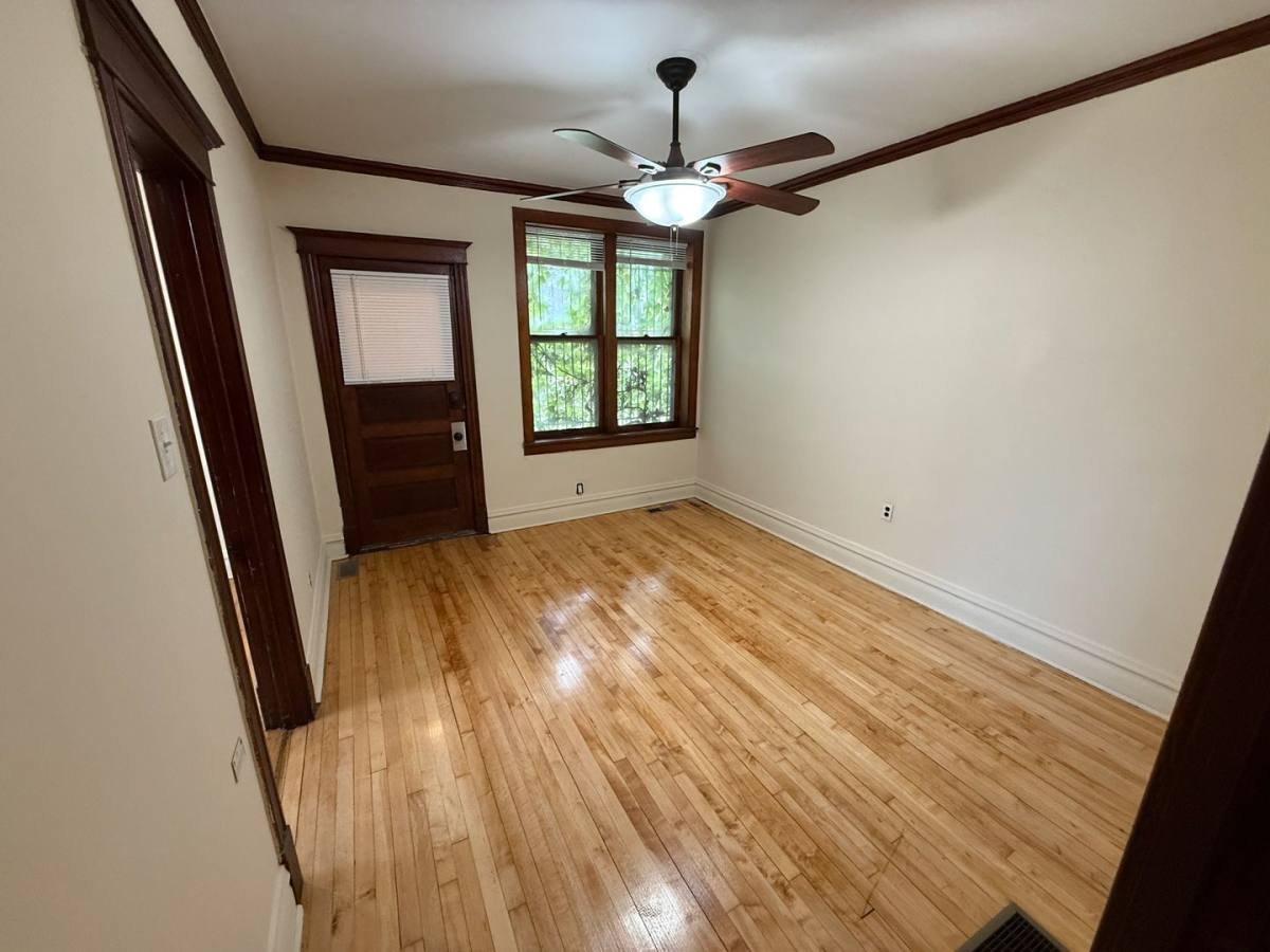 Apartment for rent at 837 W 33rd Place Not St, Chicago, IL 60608