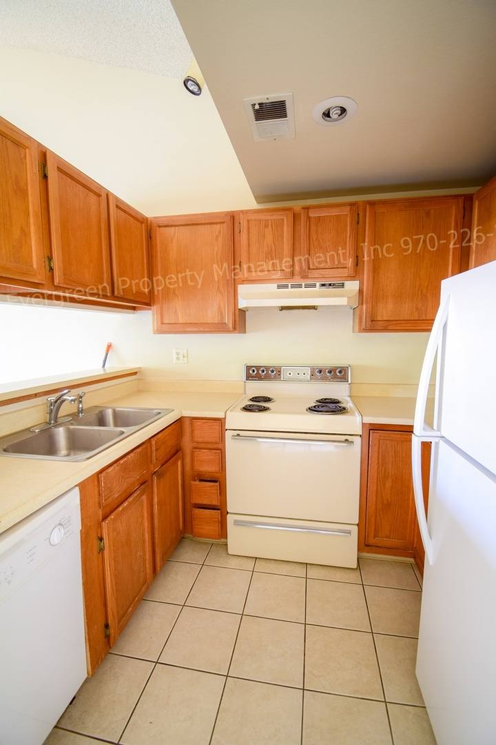 House for rent at 2960 W Stuart St, Fort Collins, CO 80526