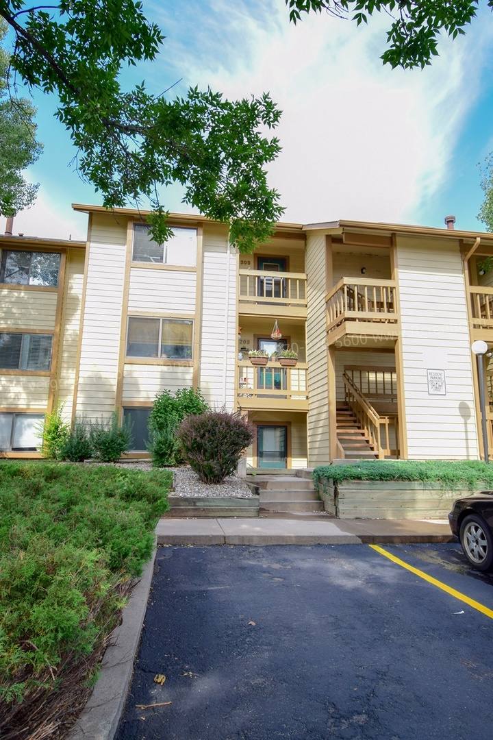 House for rent at 2960 W Stuart St, Fort Collins, CO 80526