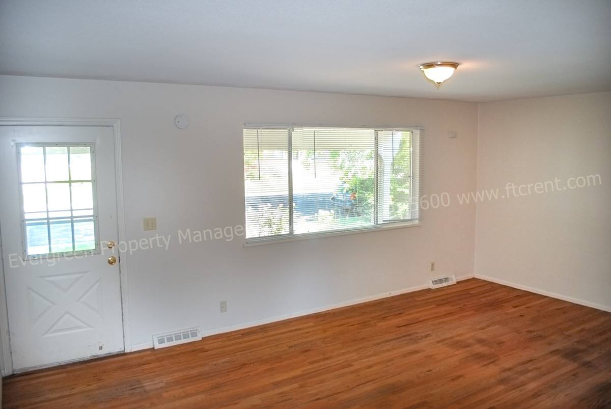 Apartment for rent at 1228 Southridge Dr, Fort Collins, CO 80521