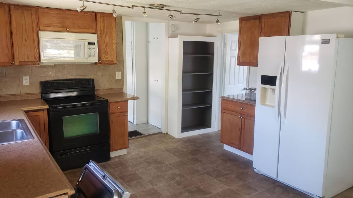 House for rent at 1229 11th Ave W, Palmetto, FL 34221