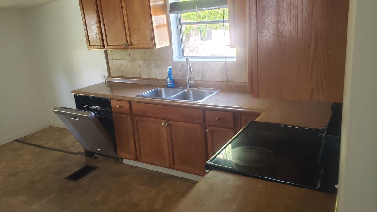 House for rent at 1229 11th Ave W, Palmetto, FL 34221