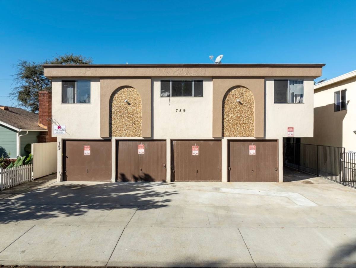 Apartment for rent at 759 Freeman Ave, Long Beach, CA 90804