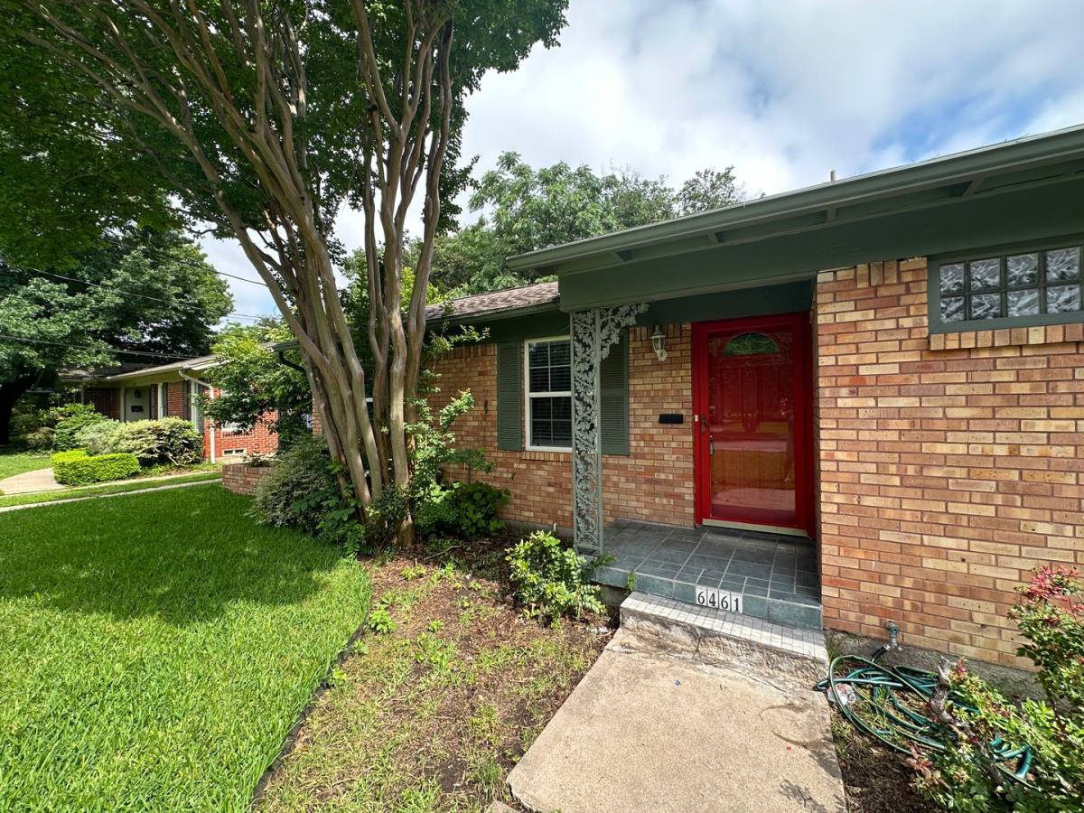 House for rent at 6461 Danbury Lane, Dallas, TX 75214