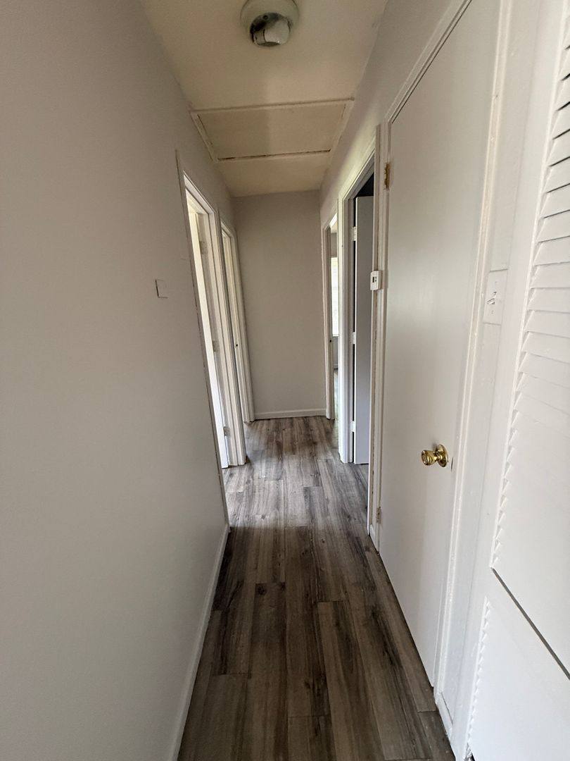 House for rent at 1 Dora Dr, East Saint Louis, IL 62206