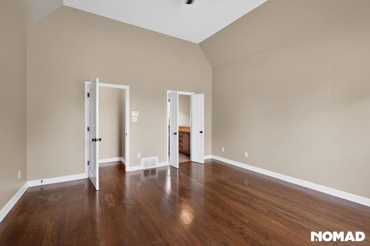 House for rent at 4886 Fox Springs Dr, Collierville, TN 38017