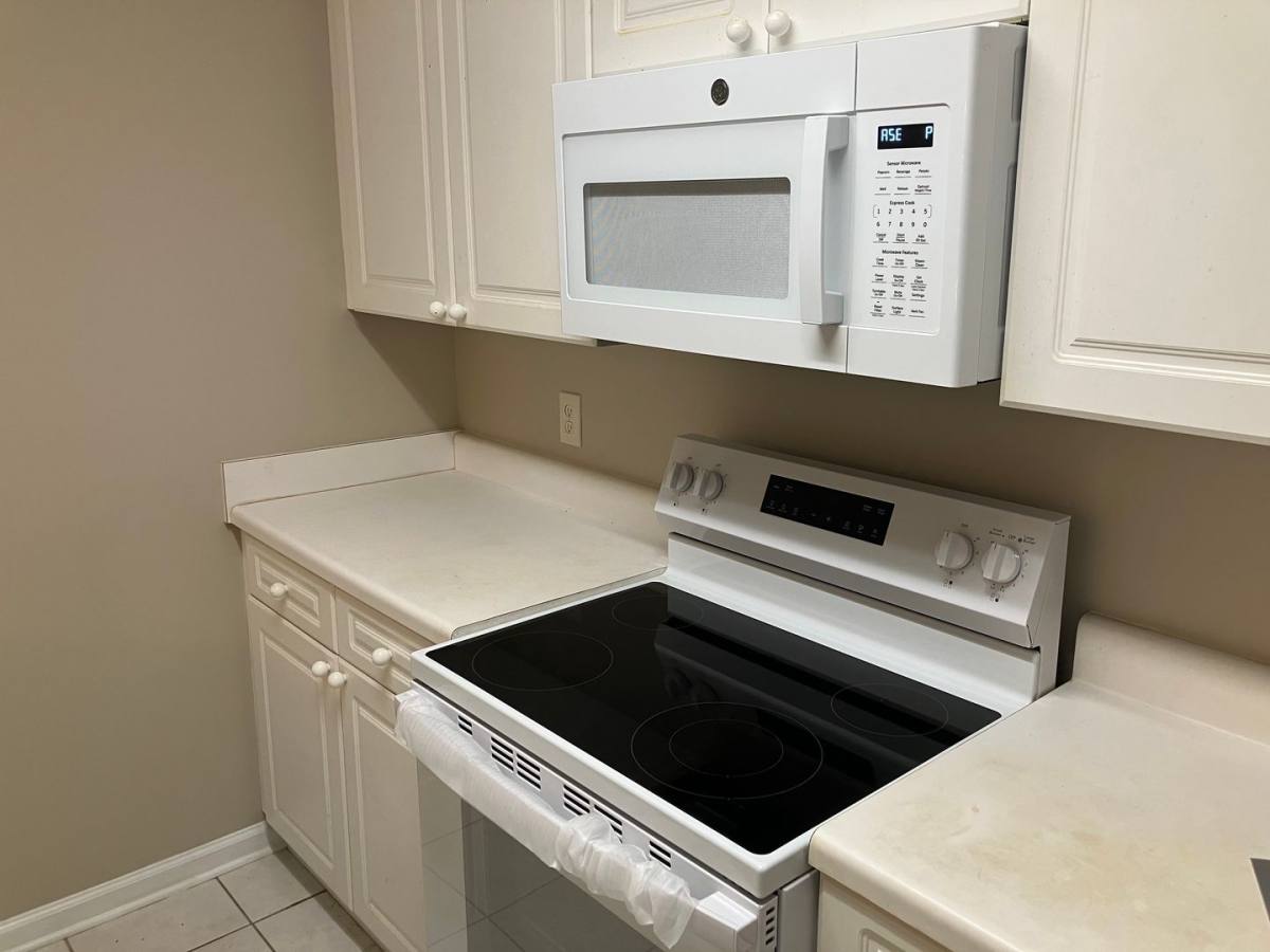 Condo for rent at 2428 E University Dr, Auburn, AL 36830