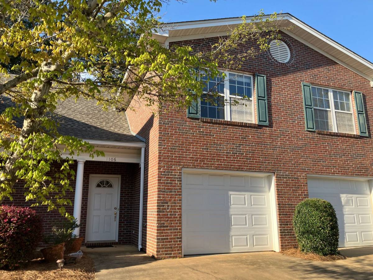 Condo for rent at 2428 E University Dr, Auburn, AL 36830