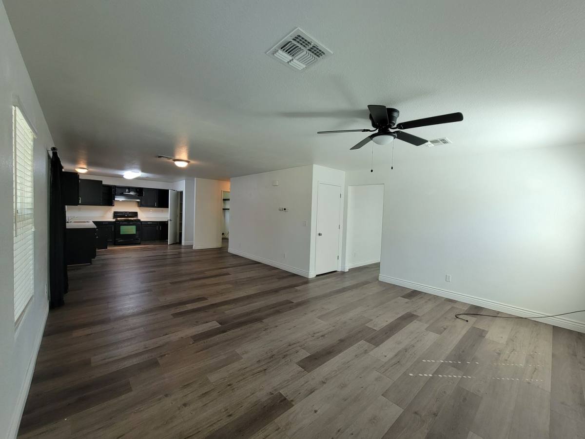 House for rent at 4448 W Rialto, Visalia, CA 93277