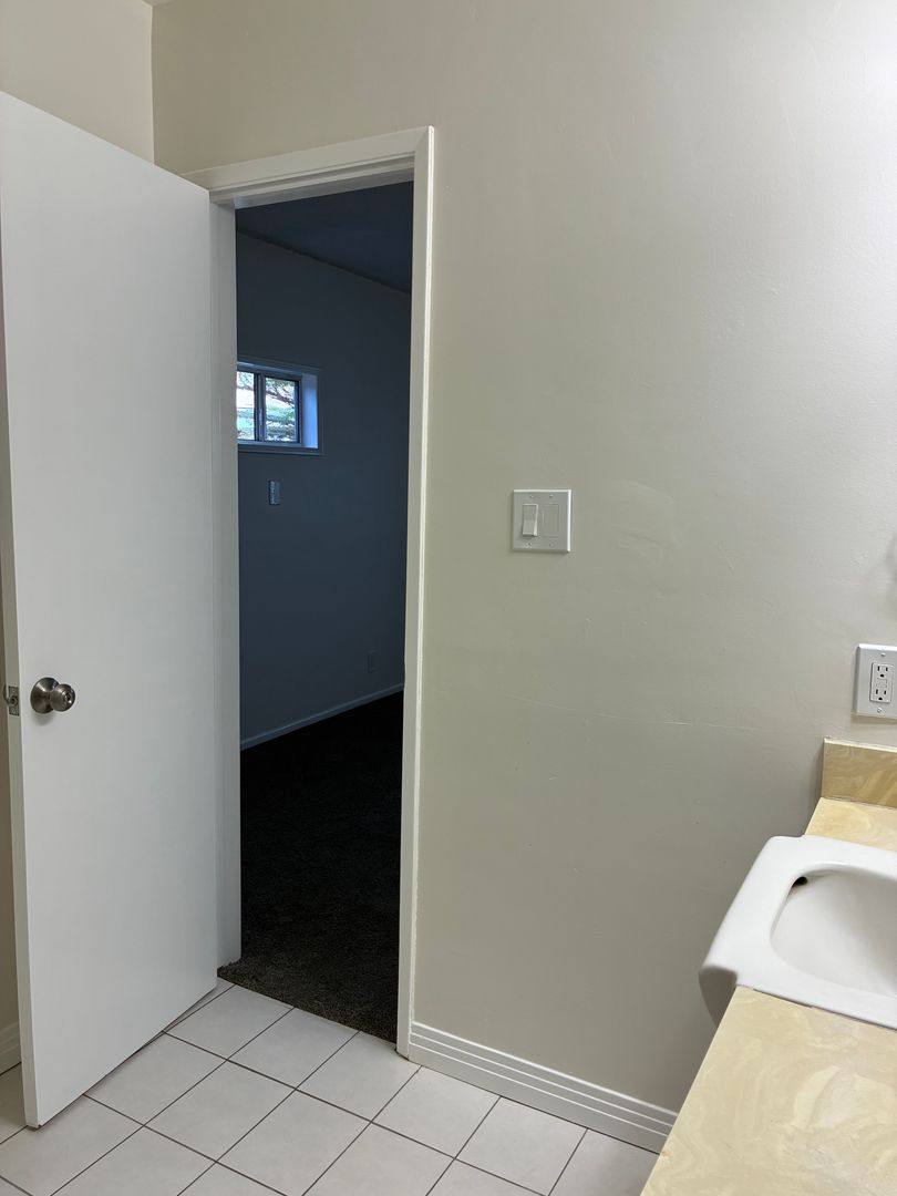 Apartment for rent at 53 Suffolk Ave, Sierra Madre, CA 91024