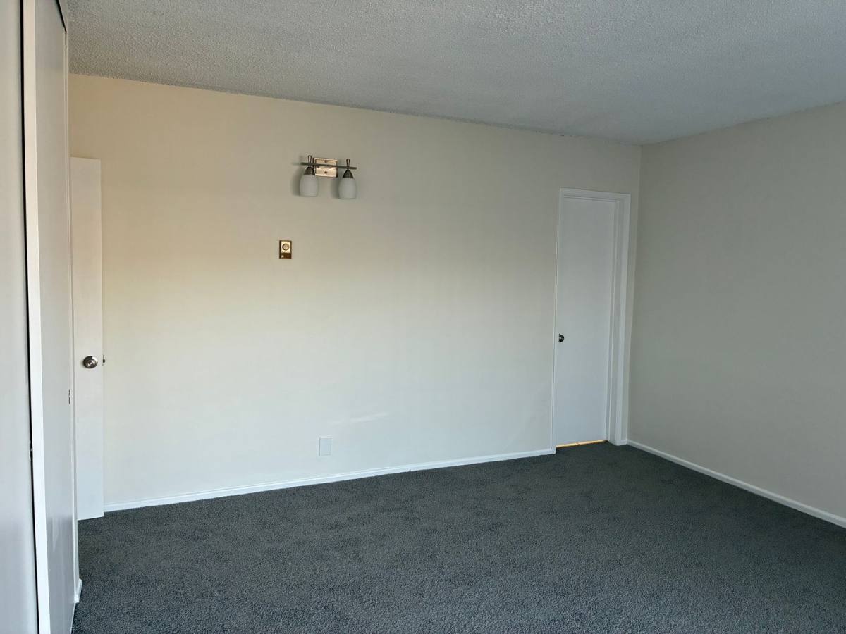 Apartment for rent at 53 Suffolk Ave, Sierra Madre, CA 91024