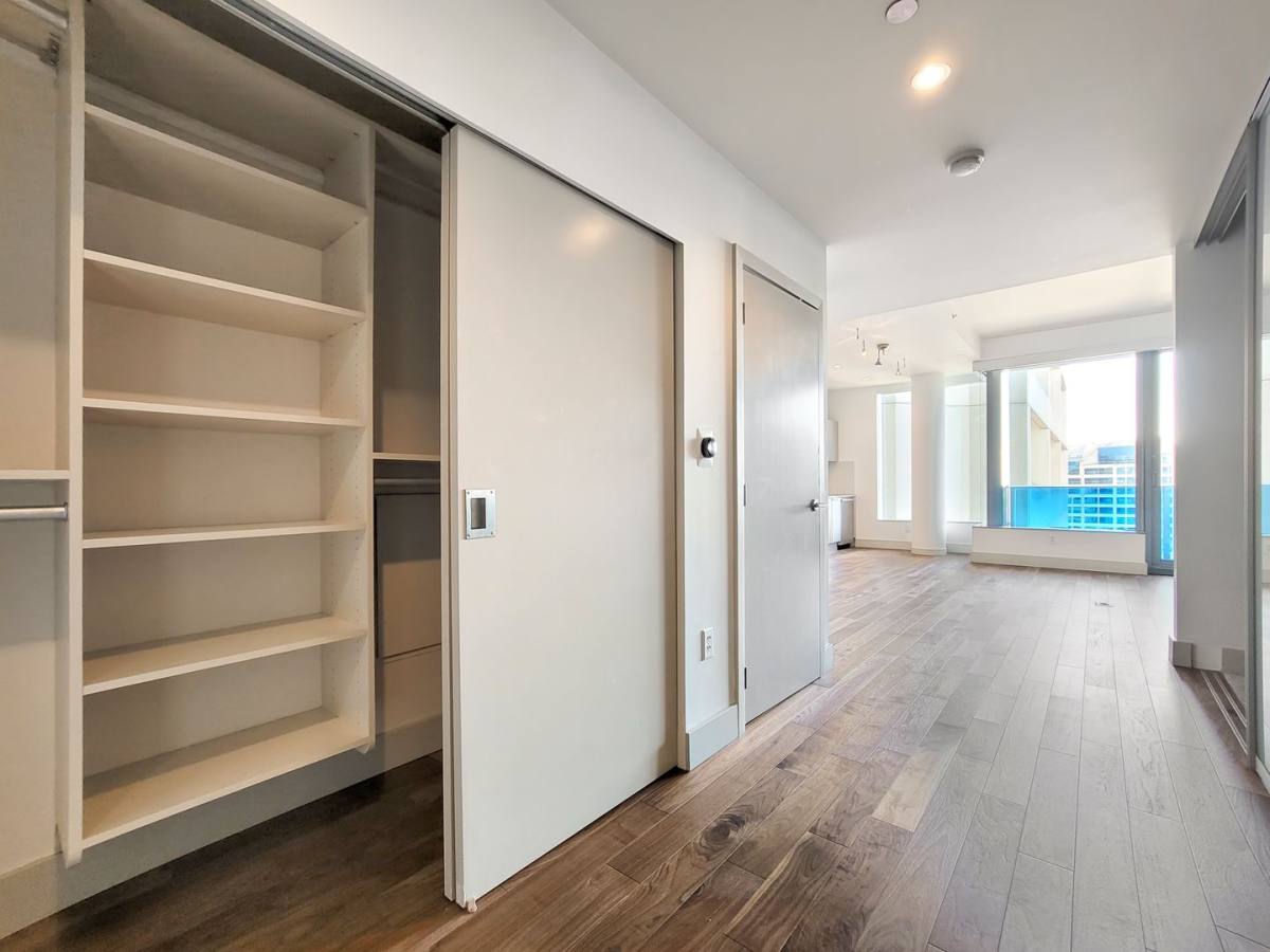 Condo for rent at 737 Olive Way #2509, Seattle, WA 98101