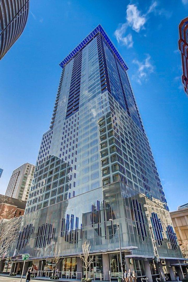 Condo for rent at 737 Olive Way #2509, Seattle, WA 98101