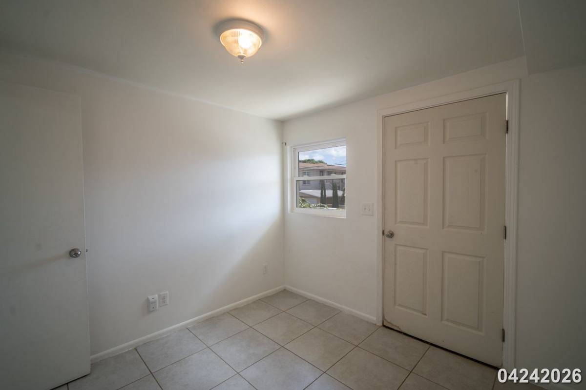 House for rent at 4138 Keaka Dr, Honolulu, HI 96818