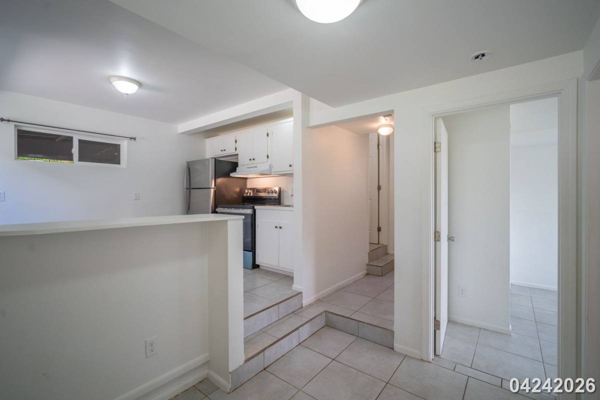 House for rent at 4138 Keaka Dr, Honolulu, HI 96818