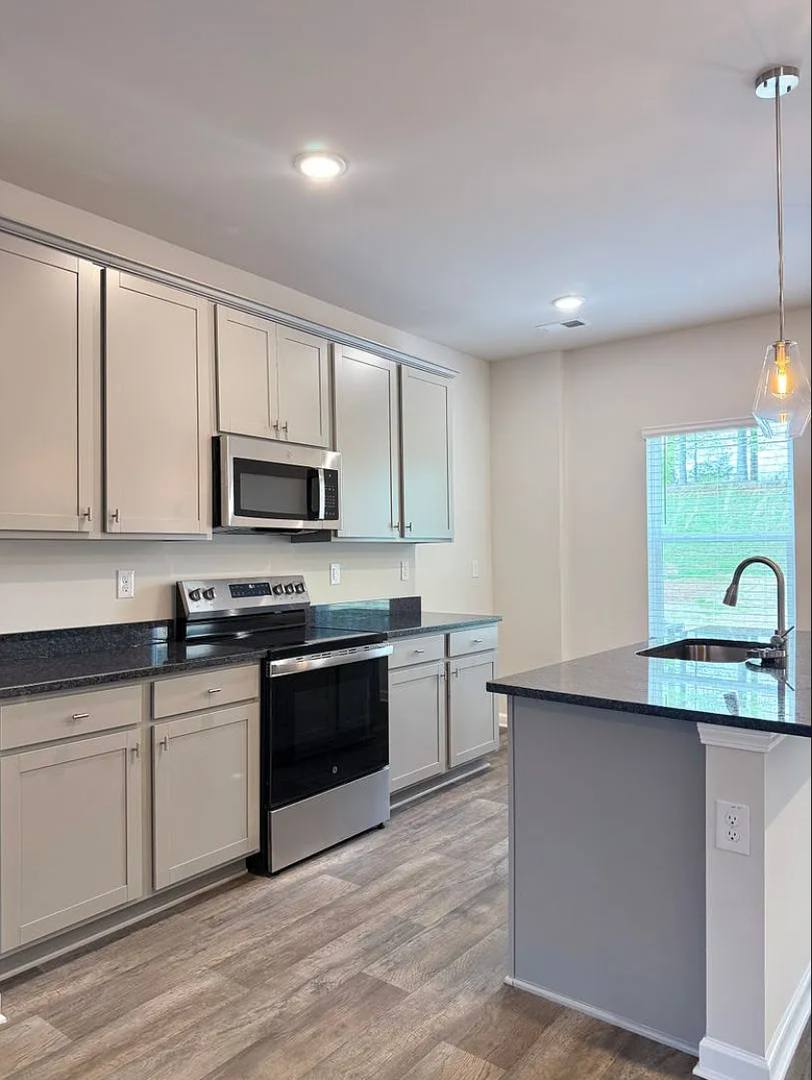 Townhouse for rent at 3276 Hamlet Loop, Opelika, AL 36801