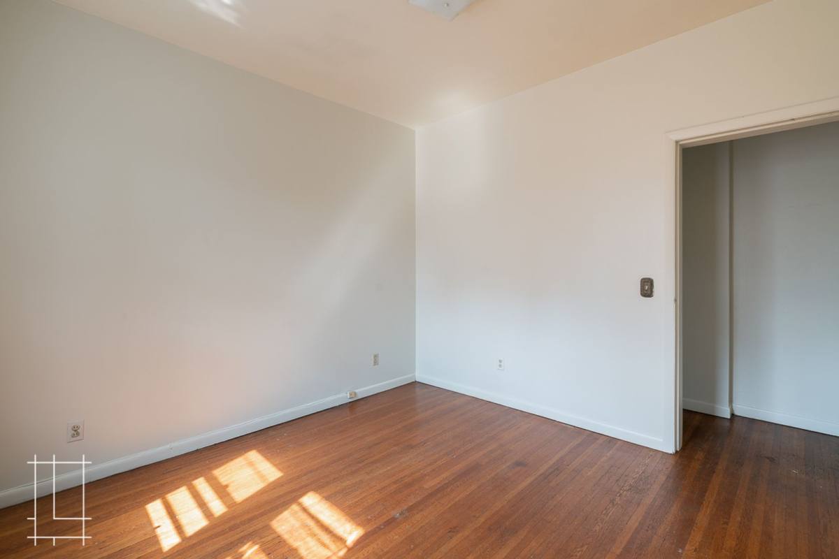 Apartment for rent at 297-301 W 6th Ave, Columbus, OH 43201
