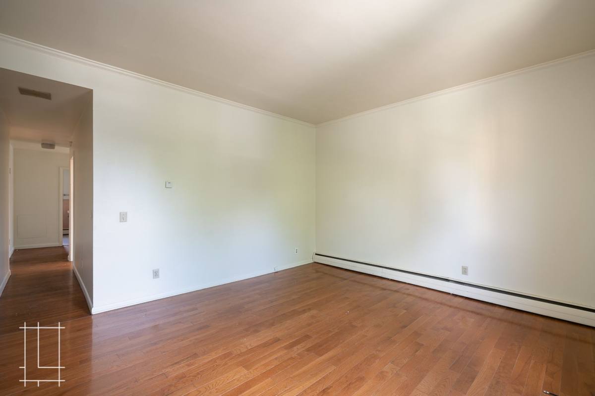 Apartment for rent at 297-301 W 6th Ave, Columbus, OH 43201