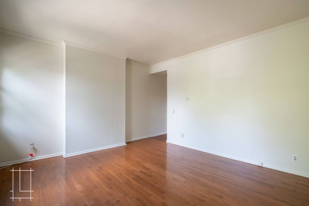 Apartment for rent at 297-301 W 6th Ave, Columbus, OH 43201