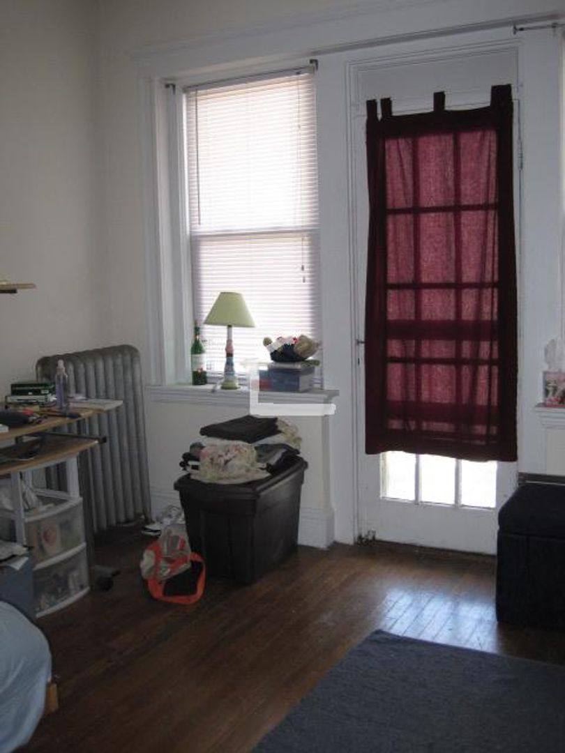 House for rent at 264 Kelton St, Allston, MA 02134