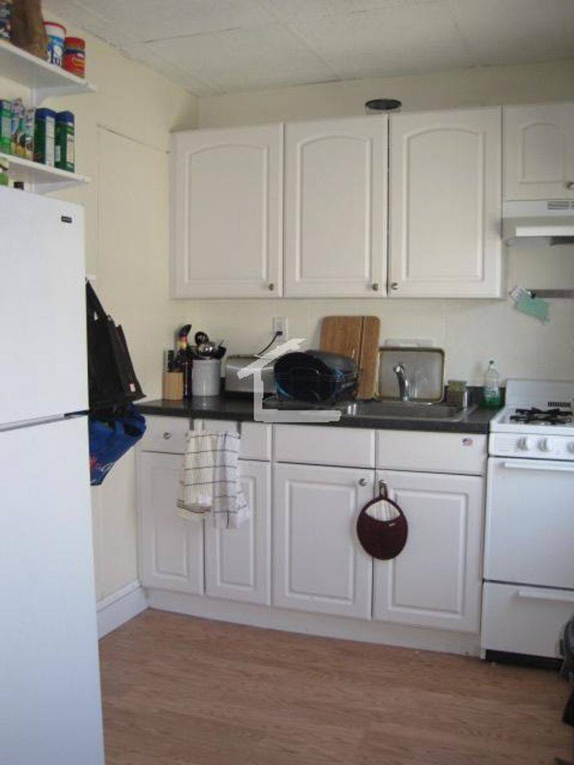 House for rent at 264 Kelton St, Allston, MA 02134