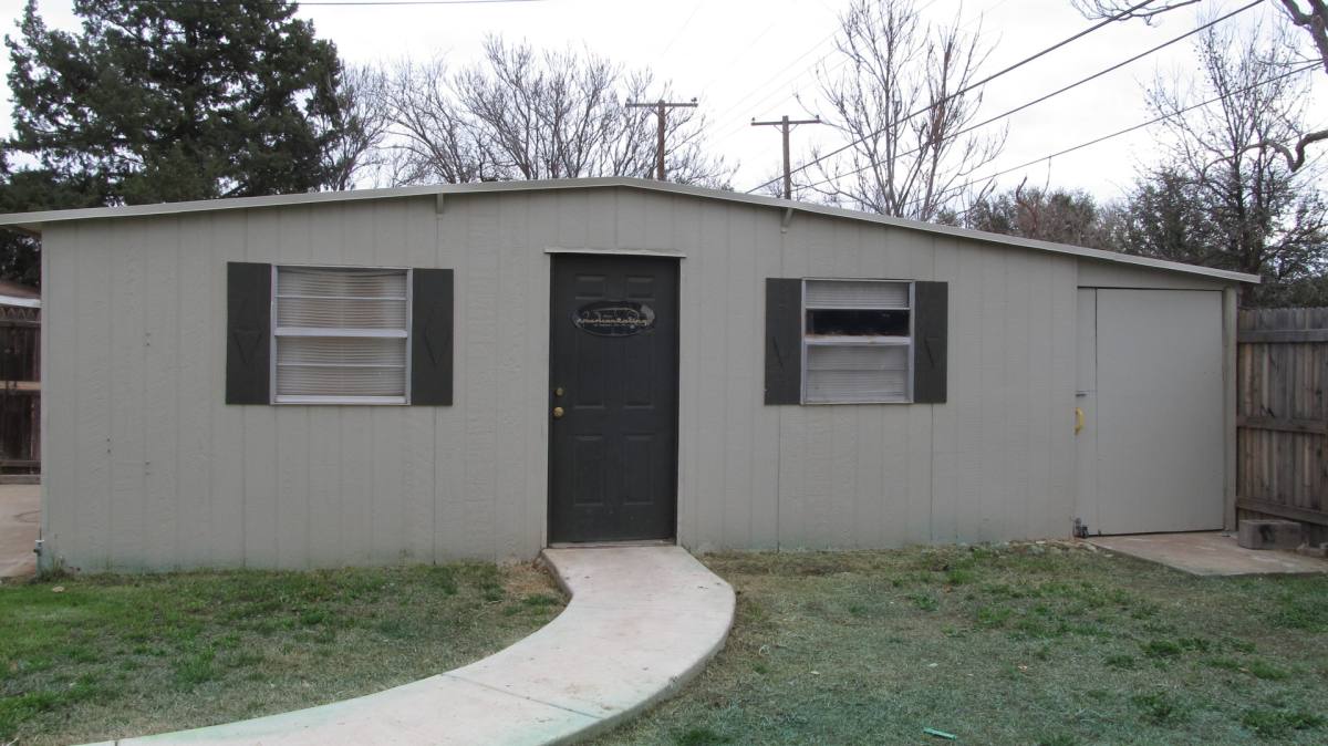 House for rent at 2805 55th St, Lubbock, TX 79413