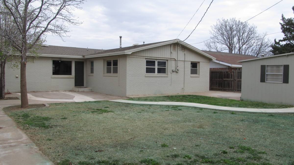 House for rent at 2805 55th St, Lubbock, TX 79413
