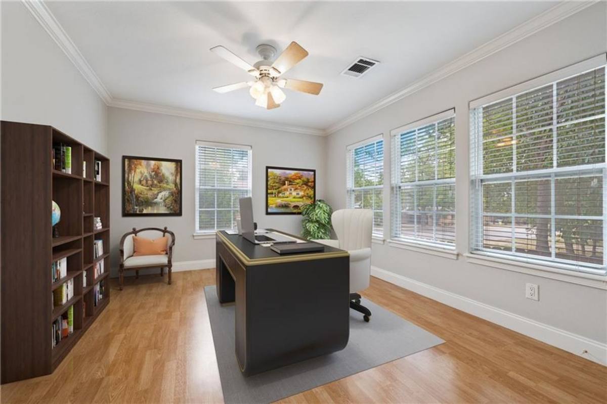 Apartment for rent at 714 E 45th St, Austin, TX 78751