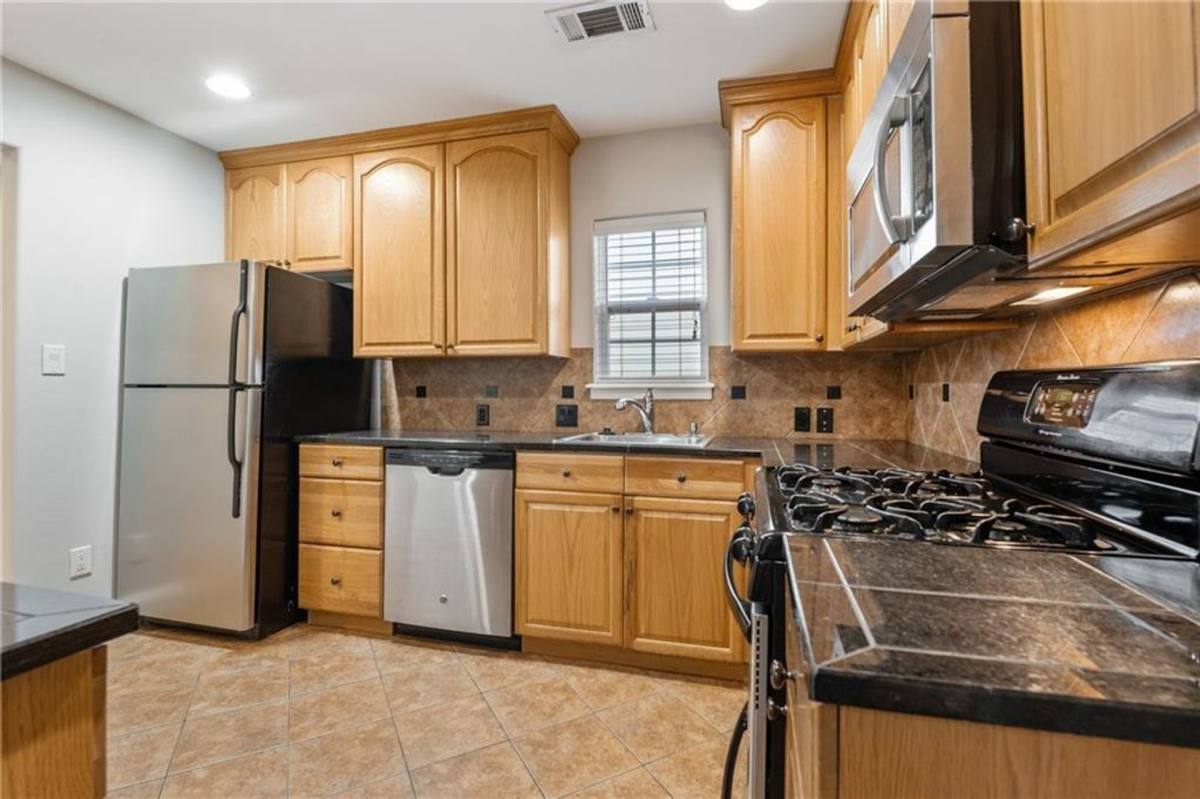Apartment for rent at 714 E 45th St, Austin, TX 78751