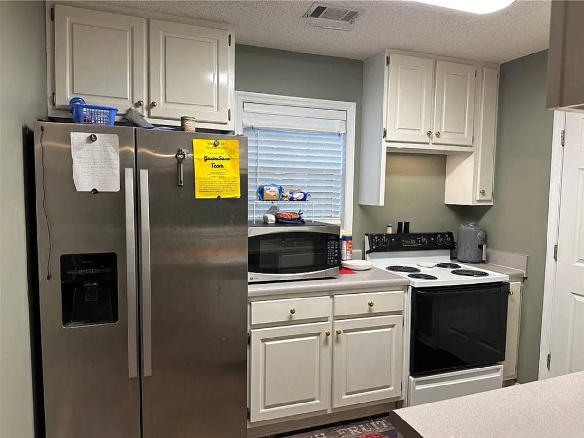 Condo for rent at 618 8th Ave, Opelika, AL 36801