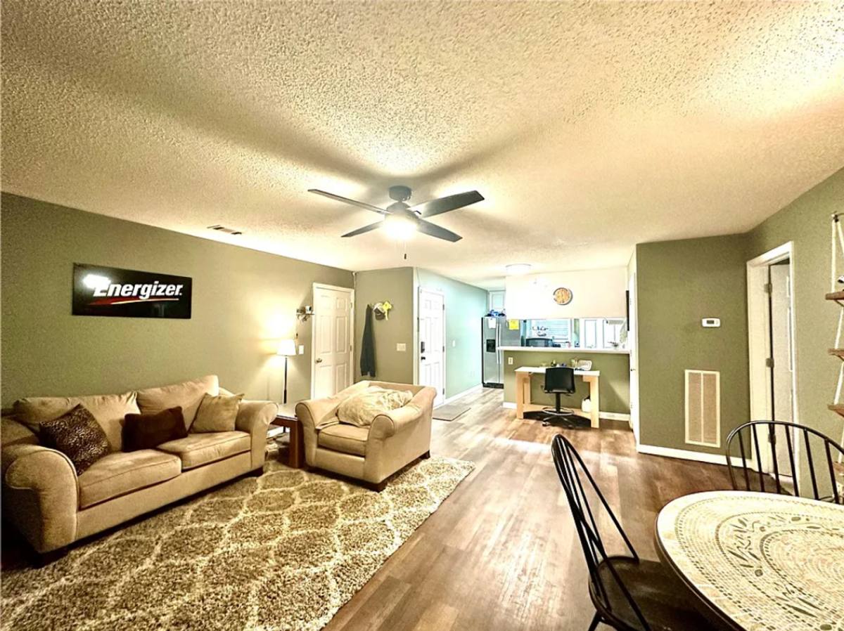 Condo for rent at 618 8th Ave, Opelika, AL 36801