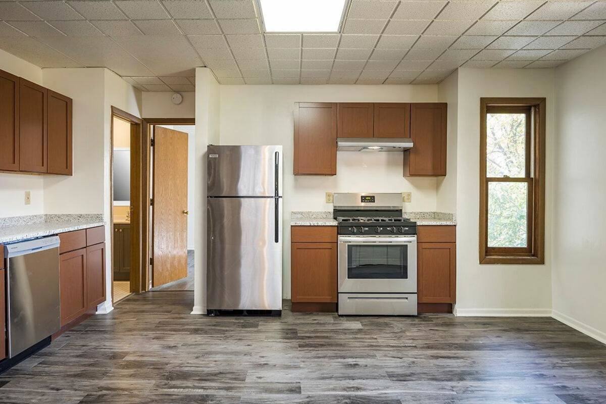 Apartment for rent at 1910 Feronia Ave, Saint Paul, MN 55104