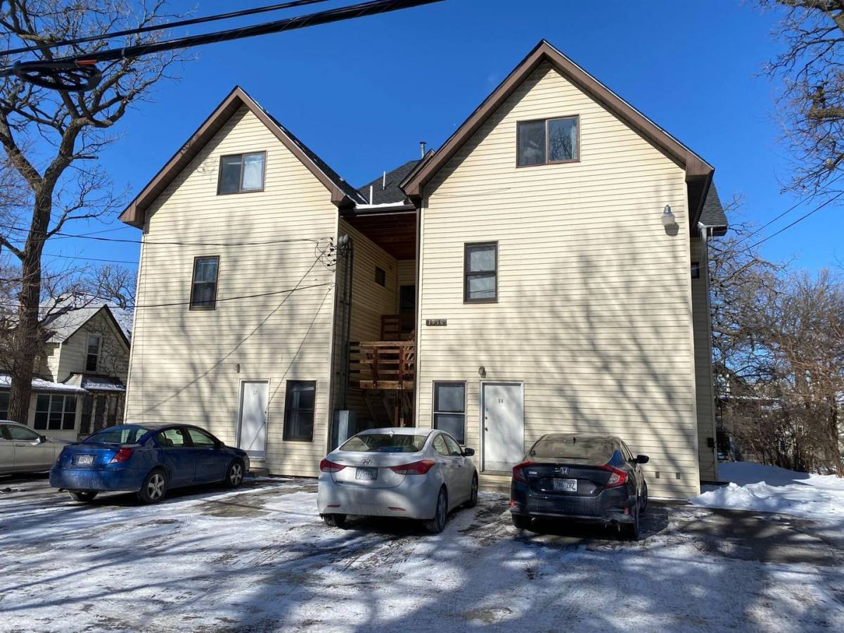Apartment for rent at 1910 Feronia Ave, Saint Paul, MN 55104