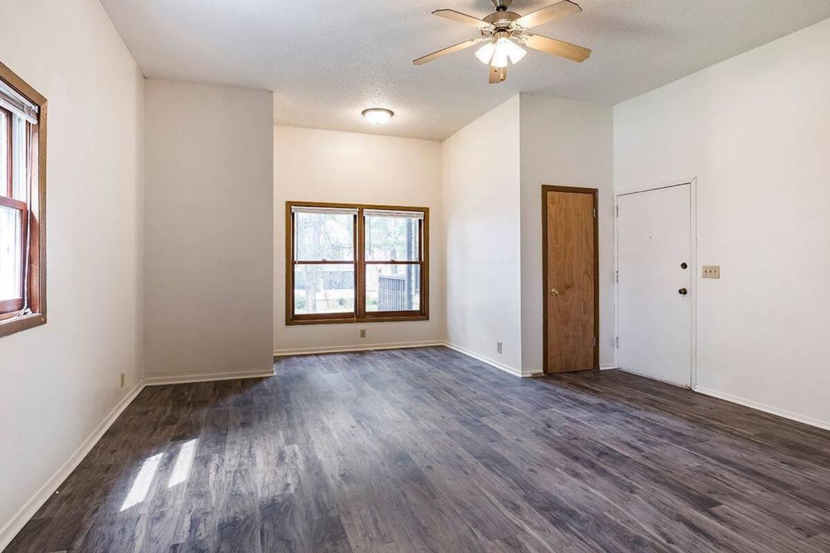 Apartment for rent at 1910 Feronia Ave, Saint Paul, MN 55104